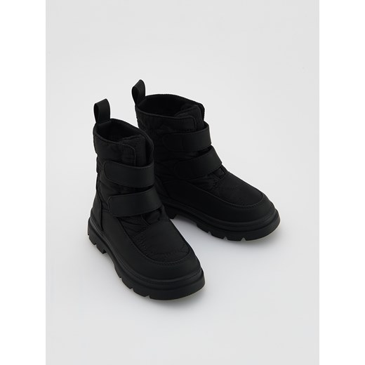 Reserved - Śniegowce na rzepy - czarny ze sklepu Reserved w kategorii Buty zimowe dziecięce - zdjęcie 187242571