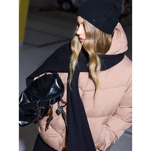 Mohito - Czapka beanie - czarny ze sklepu Mohito w kategorii Czapki zimowe damskie - zdjęcie 187243031