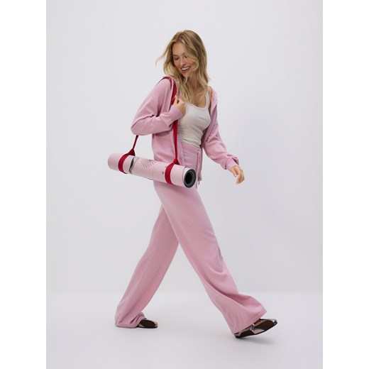 Reserved - Dzianinowe spodnie z dodatkiem wełny - różowy ze sklepu Reserved w kategorii Spodnie damskie - zdjęcie 187244303