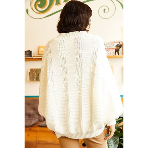 Olalook Kardigan w kolorze kremowym Olalook onesize wyprzedaż Limango Polska