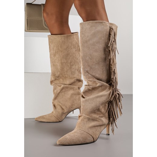 Ciemnobeżowe Kozaki z Imitacji Zamszu na Szpilce z Marszczoną Cholewką z Frędzlami Linotris - id: CLS-600-85-KHAKI - marki Renee - 187257903 Ciemnobeżowe Kozaki z Imitacji Zamszu na Szpilce z Marszczoną Cholewką z Frędzlami Linotris ze sklepu renee.pl w kategorii Kozaki damskie - zdjęcie 187257903