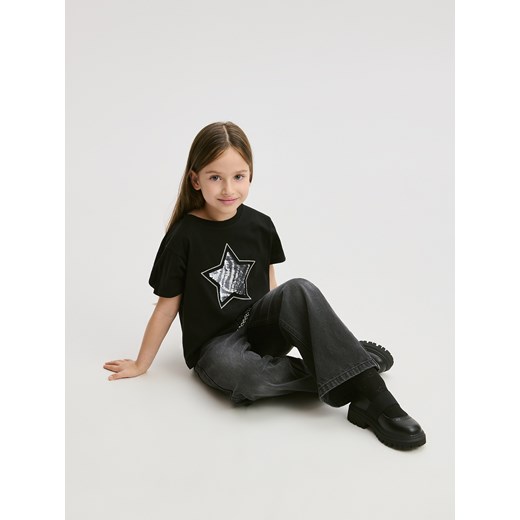 Reserved - T-shirt z cekinową aplikacją - czarny ze sklepu Reserved w kategorii Bluzki dziewczęce - zdjęcie 187258142