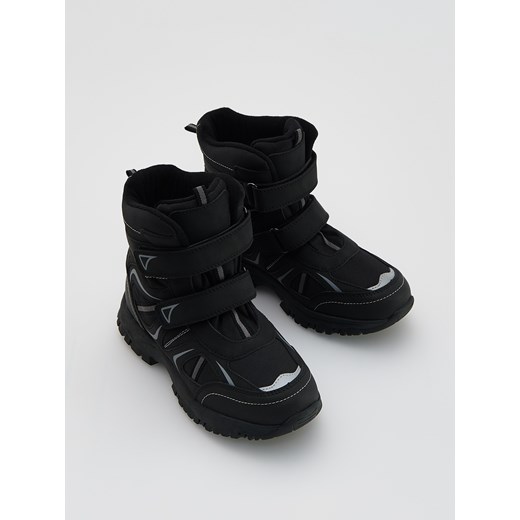 Reserved - Ocieplane śniegowce - czarny ze sklepu Reserved w kategorii Buty zimowe dziecięce - zdjęcie 187258294