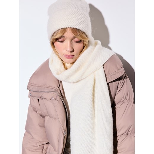 Mohito - Czapka beanie z wełną alpaki - biały Mohito ONE SIZE Mohito