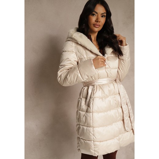 Beżowa Pikowana Kurtka z Nieodpinanym Kapturem o Długim Kroju z Paskiem Lidassea Renee XL renee.pl
