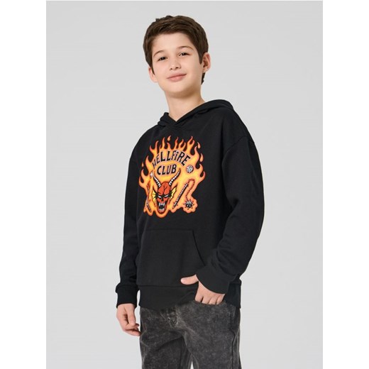 Sinsay - Bluza hoodie z nadrukiem Stranger Things - czarny - id: 031GA-99X - marki Sinsay - 187266252 Sinsay - Bluza hoodie z nadrukiem Stranger Things - czarny ze sklepu Sinsay w kategorii Bluzy chłopięce - zdjęcie 187266252
