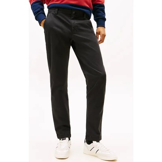 Tommy Jeans Spodnie chino Scanton | Slim Fit ze sklepu Gomez Fashion Store w kategorii Spodnie męskie - zdjęcie 187267154