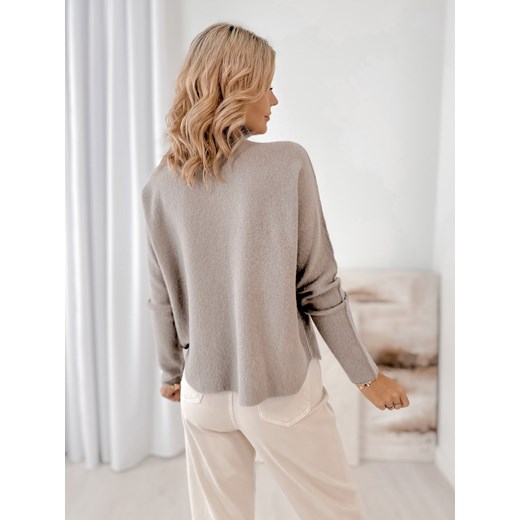 sweter darma ciemnobeżowy one size ONE SIZE UBRA