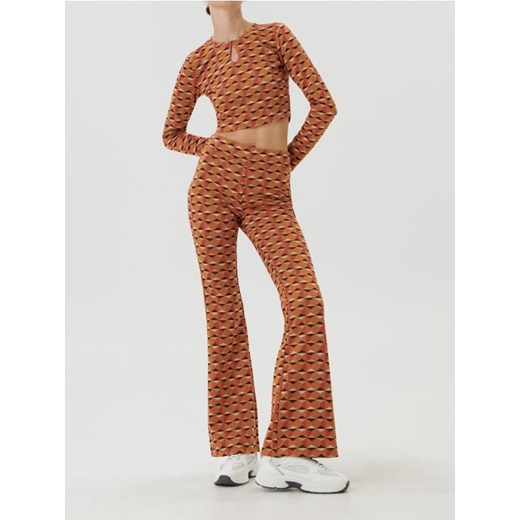 Sinsay - Crop top z długim rękawem i geometrycznym wzorem - wielobarwny ze sklepu Sinsay w kategorii Bluzki damskie - zdjęcie 187276331