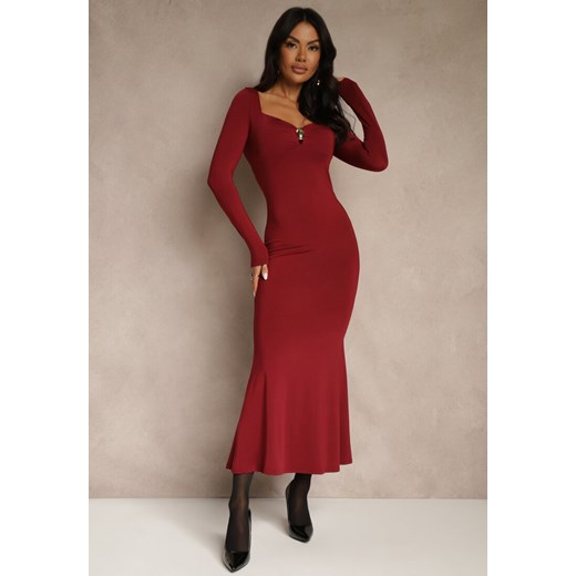 Bordowa Sukienka Koktajlowa z Wiskozą i Metaliczną Klamrą przy Dekolcie Refire ze sklepu renee.pl w kategorii Sukienki - zdjęcie 187279771