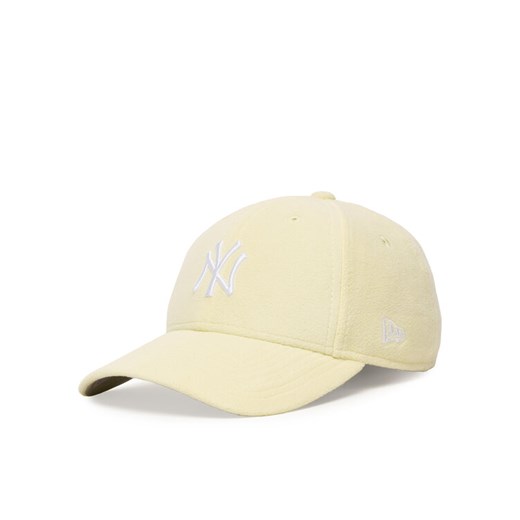 New Era Czapka z daszkiem Cosy New York Yankees 60565256 Écru ze sklepu MODIVO w kategorii Czapki z daszkiem damskie - zdjęcie 187289154