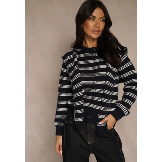 Granatowy Kardigan z Dodatkiem Wełny Zdobiony Wzorem w Paski i Narzutką Fedira - id: PU5025-51-BLUE - marki Renee - 187290182 Granatowy Kardigan z Dodatkiem Wełny Zdobiony Wzorem w Paski i Narzutką Fedira ze sklepu renee.pl w kategorii Swetry damskie - zdjęcie 187290182