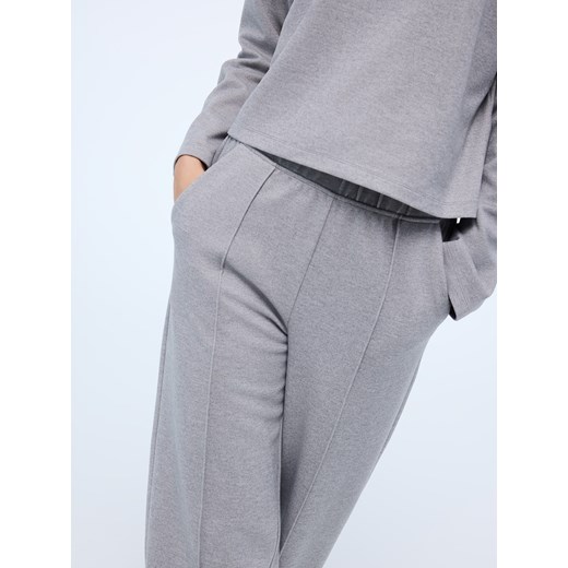 Mohito - Szare spodnie dresowe - szary Mohito M Mohito