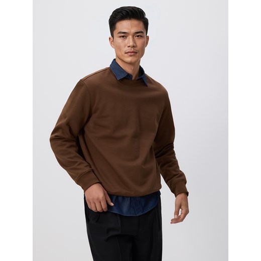Reserved - Gładka bluza z bawełną - brązowy ze sklepu Reserved w kategorii Bluzy męskie - zdjęcie 187298064