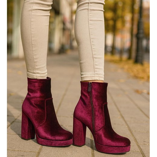 Welurowe botki damskie na platformie Wine/J6-3 H2 18393 G284/ - id: 33346 - marki Pantofelek24.pl - 187299353 Welurowe botki damskie na platformie Wine/J6-3 H2 18393 G284/ ze sklepu Pantofelek24.pl w kategorii Botki - zdjęcie 187299353