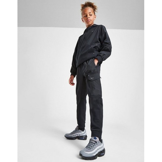 NIKE SPODNIE K NSW CITY UTILITY EO FLC PANT ze sklepu JD Sports  w kategorii Spodnie chłopięce - zdjęcie 187301264