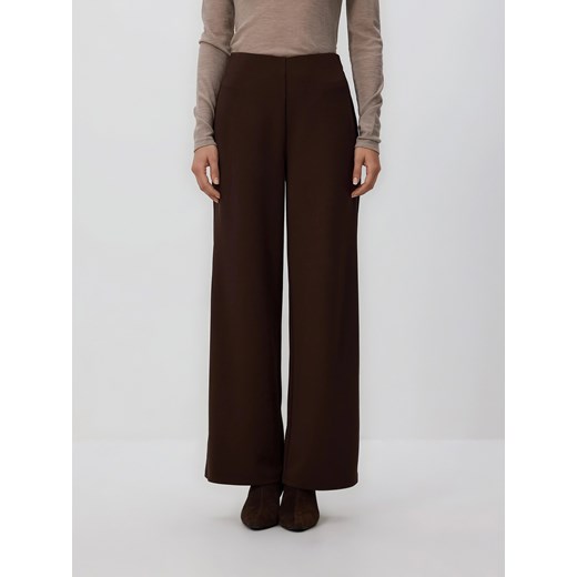 Reserved - Spodnie z szerokimi nogawkami - ciemnobrązowy ze sklepu Reserved w kategorii Spodnie damskie - zdjęcie 187304561