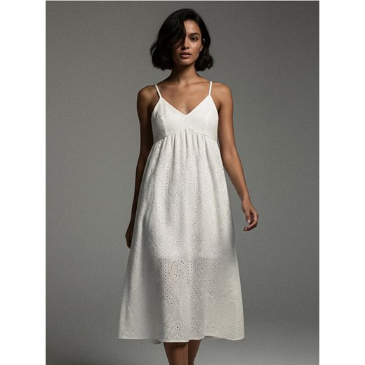 Sinsay - Ażurowa sukienka maxi na ramiączkach z bawełny - biały ze sklepu Sinsay w kategorii Sukienki - zdjęcie 187306064