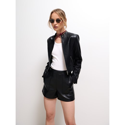 Mohito - Szorty z wysokim stanem - czarny ze sklepu Mohito w kategorii Szorty - zdjęcie 187308070