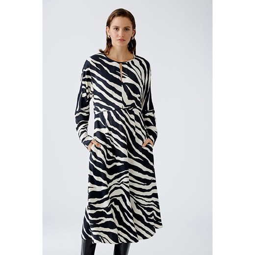 Oui Sukienka w kolorze kremowo-czarnym 40 wyprzedaż Limango Polska