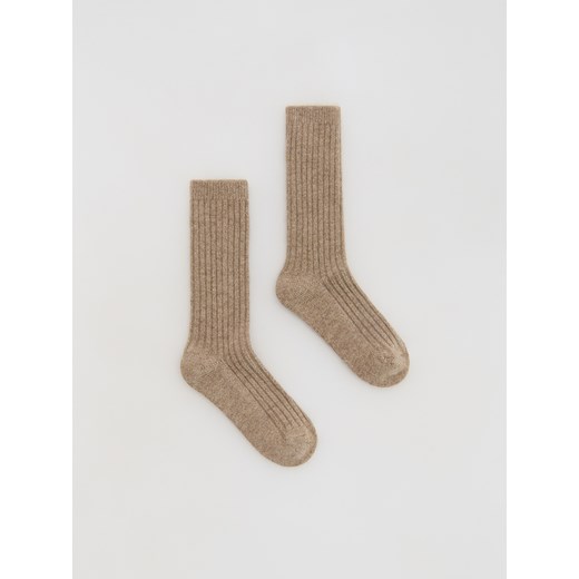 Reserved - Wełniane skarpetki z dodatkiem kaszmiru - beżowy ze sklepu Reserved w kategorii Skarpetki damskie - zdjęcie 187315283