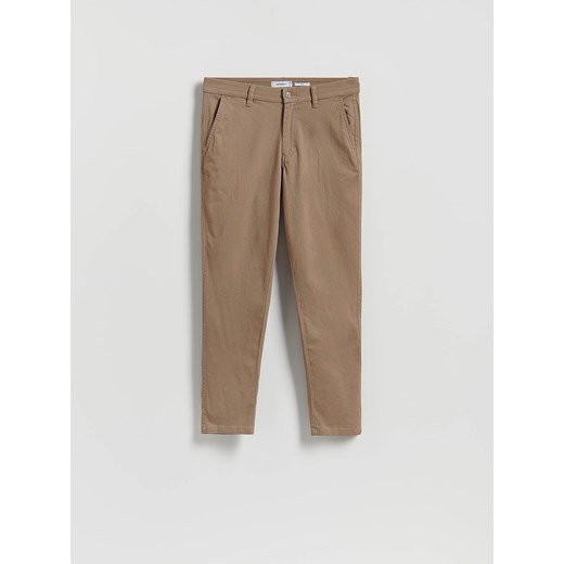 Reserved - Bawełniane spodnie chino slim - beżowy ze sklepu Reserved w kategorii Spodnie męskie - zdjęcie 187316622