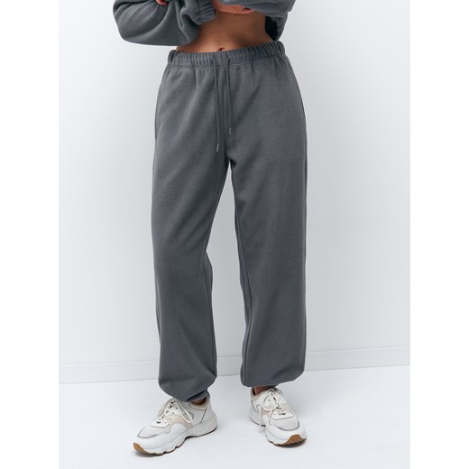 GATE Polarowe spodnie dresowe 32 Gate 40 okazyjna cena gateshop