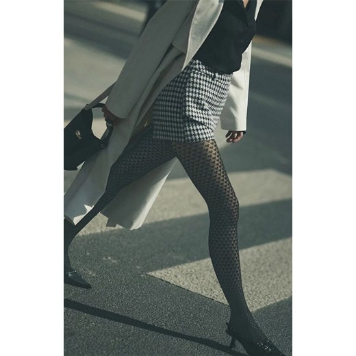 Żakardowe rajstopy w serca czarne Cherie 60 DEN, Kolor czarny, Rozmiar 5, Gabriella ze sklepu Intymna w kategorii Rajstopy - zdjęcie 187324071