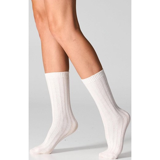 2-pack skarpetki damskie z angorą króliczą białe W22, Kolor biały, Rozmiar uniwersalny, LEGS ze sklepu Intymna w kategorii Skarpetki damskie - zdjęcie 187324383