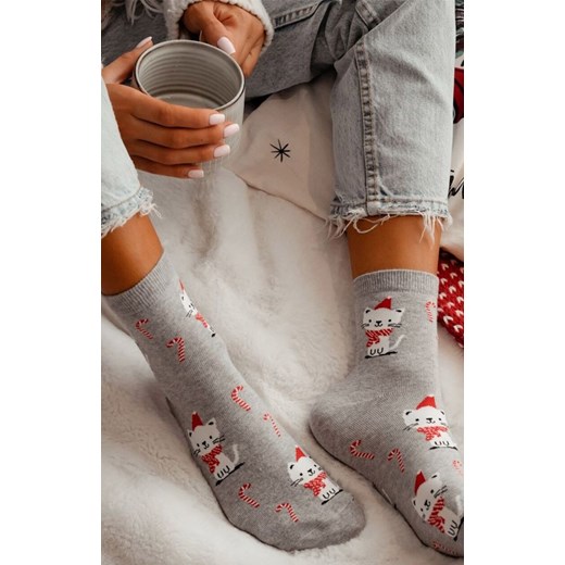 Świąteczne skarpetki damskie szare Kotek 1283.037, Kolor szary-wzór, Rozmiar 37-41, Milena ze sklepu Intymna w kategorii Skarpetki damskie - zdjęcie 187324443