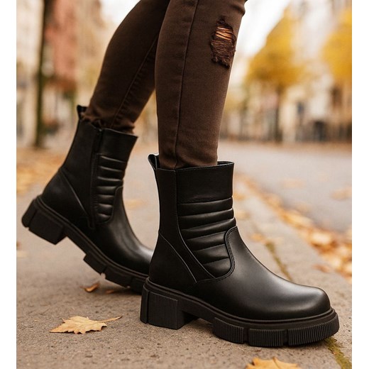Czarne wysokie botki na platformie /J4-4 H2 18441 W188/ ze sklepu Pantofelek24.pl w kategorii Botki - zdjęcie 187330102
