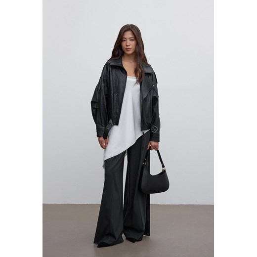 Estro: Czarna torebka damska typu shoulder bag z włoskiej skóry naturalnej Premium ze sklepu Estro w kategorii Torebki damskie - zdjęcie 187330301