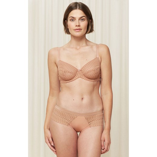 Aura Spotlight Maxi 10207997 figi, Kolor beżowy, Rozmiar 40, Triumph ze sklepu Primodo w kategorii Majtki damskie - zdjęcie 187330902
