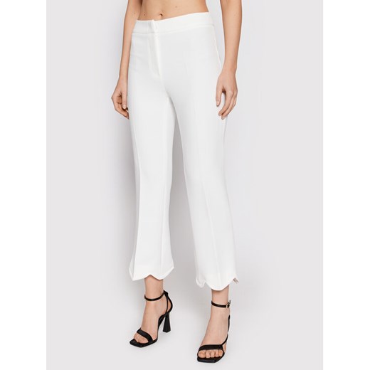 Babylon Spodnie materiałowe P_MF0602 Biały Regular Fit ze sklepu MODIVO w kategorii Spodnie damskie - zdjęcie 187337673