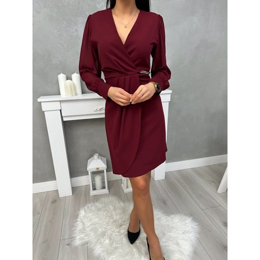 Burgundowa Kopertowa Sukienka z Łańcuszkiem ze sklepu ModnaKiecka.pl w kategorii Sukienki - zdjęcie 187339860