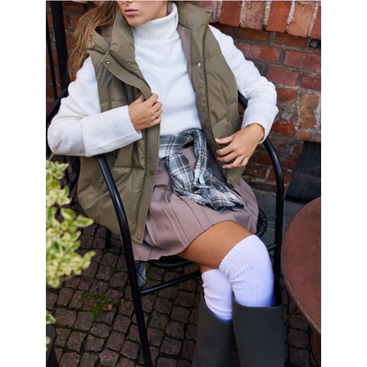 Sinsay - Spódnica mini z szerokimi plisami i paskiem - beżowy ze sklepu Sinsay w kategorii Spódnice - zdjęcie 187340263