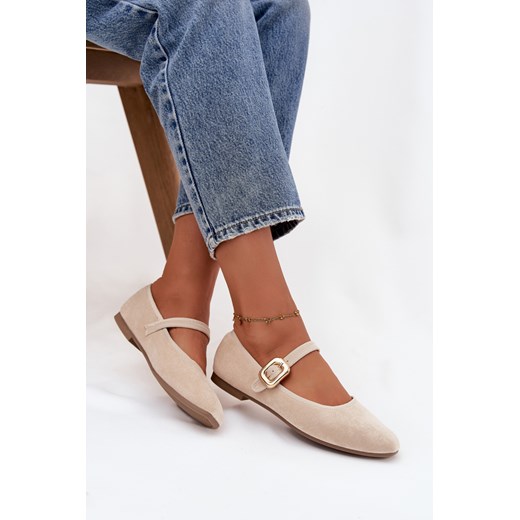 Damskie Baleriny Pasek Ze Złotą Klamrą Jasnobeżowe Adelora ze sklepu ZAZOO w kategorii Balerinki - zdjęcie 187342601