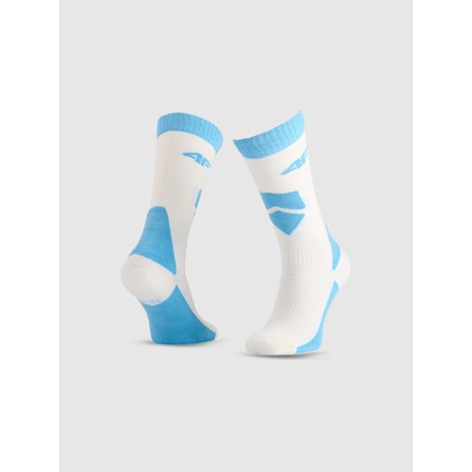 Dziewczęce skarpetki narciarskie 4F 4FJWAW25UFSOF228 - niebieskie ze sklepu Sportstylestory.com w kategorii Skarpetki dziecięce - zdjęcie 187343041