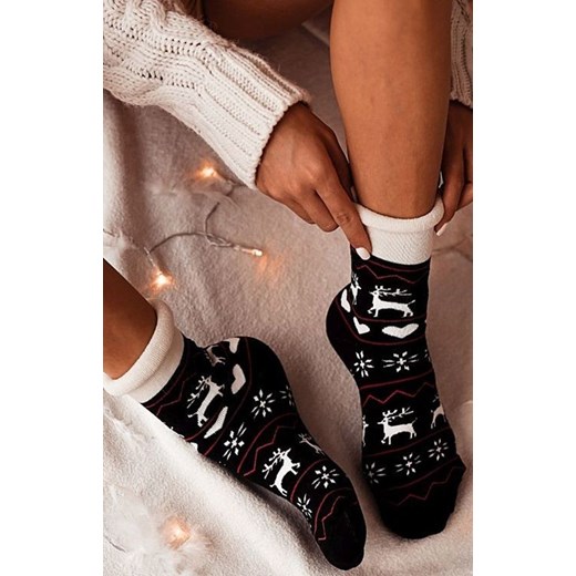 Świąteczne skarpetki damskie czarno-białe Caribou, Kolor czarno-biały-wzór, Rozmiar uniwersalny, Fiore ze sklepu Intymna w kategorii Skarpetki damskie - zdjęcie 187344333