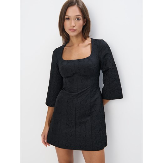 Mohito - Żakardowa sukienka mini - czarny ze sklepu Mohito w kategorii Sukienki - zdjęcie 187346831