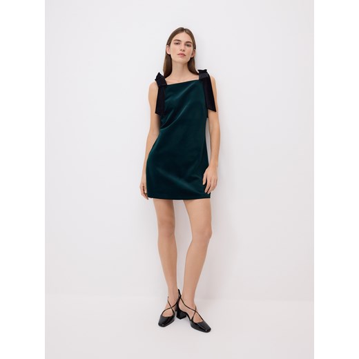 Reserved - Welurowa sukienka mini - ciemnozielony Reserved L Reserved