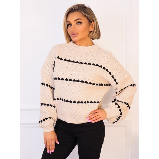 BEŻOWY SWETER W PASKI Z SZEROKIMI RĘKAWAMI I PÓŁGOLFEM ze sklepu olika.com.pl w kategorii Swetry damskie - zdjęcie 187357370