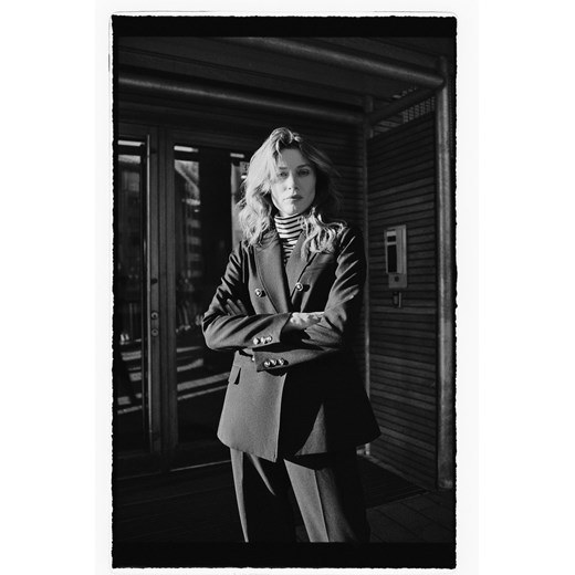 Marynarka z ozdobnymi guzikami czarna ze sklepu Moodo.pl w kategorii Marynarki damskie - zdjęcie 187358040