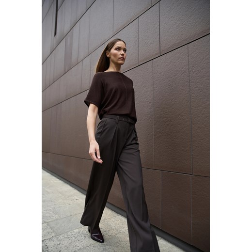 Sweter z krótkimi rękawami brązowy ze sklepu Moodo.pl w kategorii Swetry damskie - zdjęcie 187358093