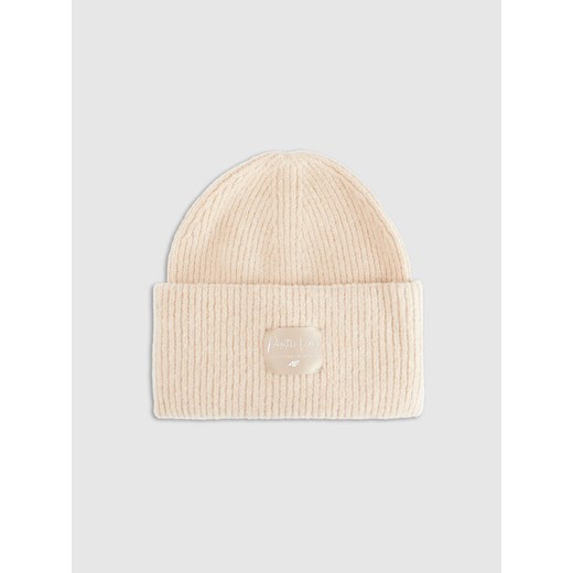 Dziewczęca czapka zimowa 4F 4FJRAW25ACAPF0811 - beżowa ze sklepu Sportstylestory.com w kategorii Czapki dziecięce - zdjęcie 187358812