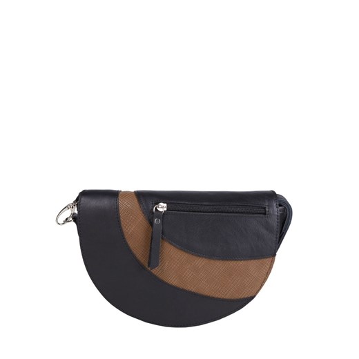 czarna torebka skórzana półokrągła z funkcją nerki  Mała Mi ze sklepu Słoń Torbalski w kategorii Listonoszki - zdjęcie 187362971