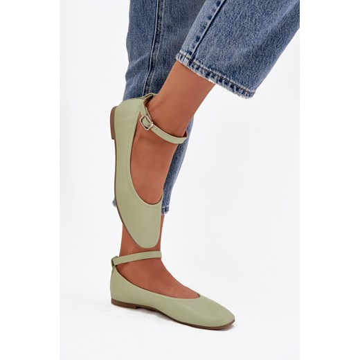 Baleriny Z Paseczkiem I Klamrą Zielone Janelor ze sklepu ZAZOO w kategorii Balerinki - zdjęcie 187363142
