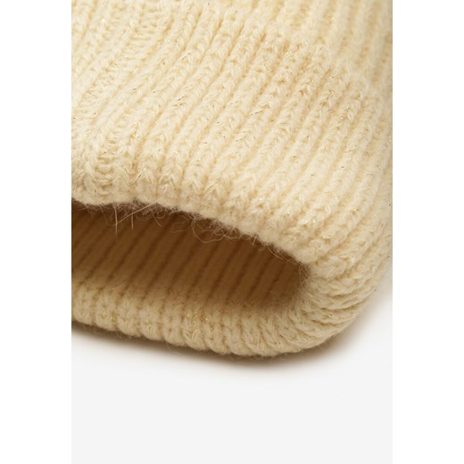 Beżowa Prążkowana Czapka Beanie z Wiskozą i Metaliczną Nicią Temiala ONE SIZE born2be.pl