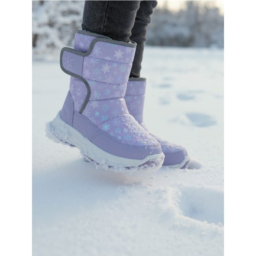 Sinsay - Pikowane śniegowce z ocieplanym futerkiem - różowy ze sklepu Sinsay w kategorii Buty zimowe dziecięce - zdjęcie 187370302