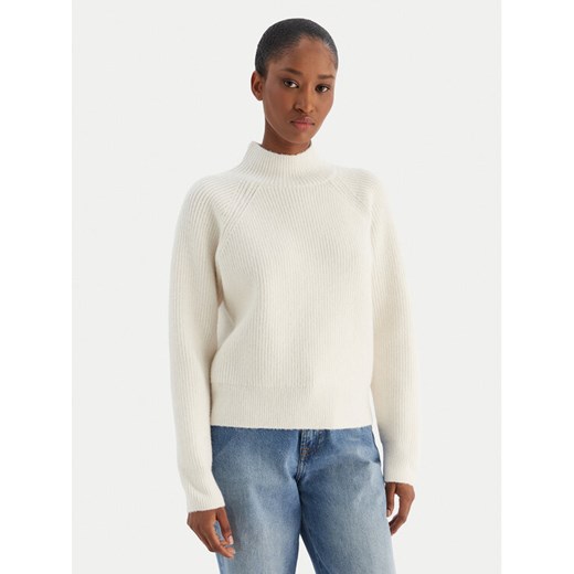 Calvin Klein Jeans Sweter Woolen Stitch LV044D372G Biały Regular Fit ze sklepu MODIVO w kategorii Swetry damskie - zdjęcie 187379464